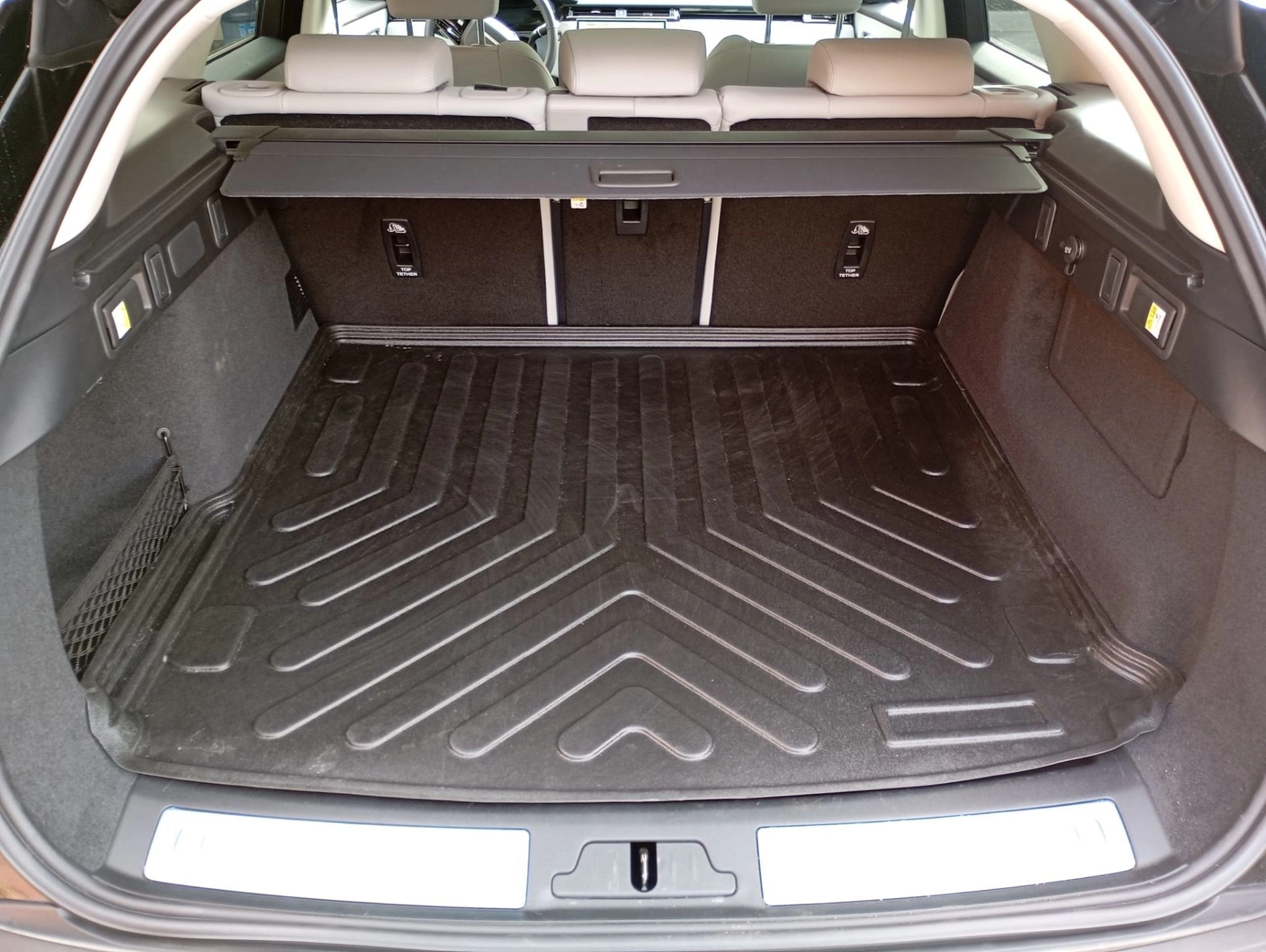 Land Rover Range Rover Velar 2021 Bagaj Havuzu 