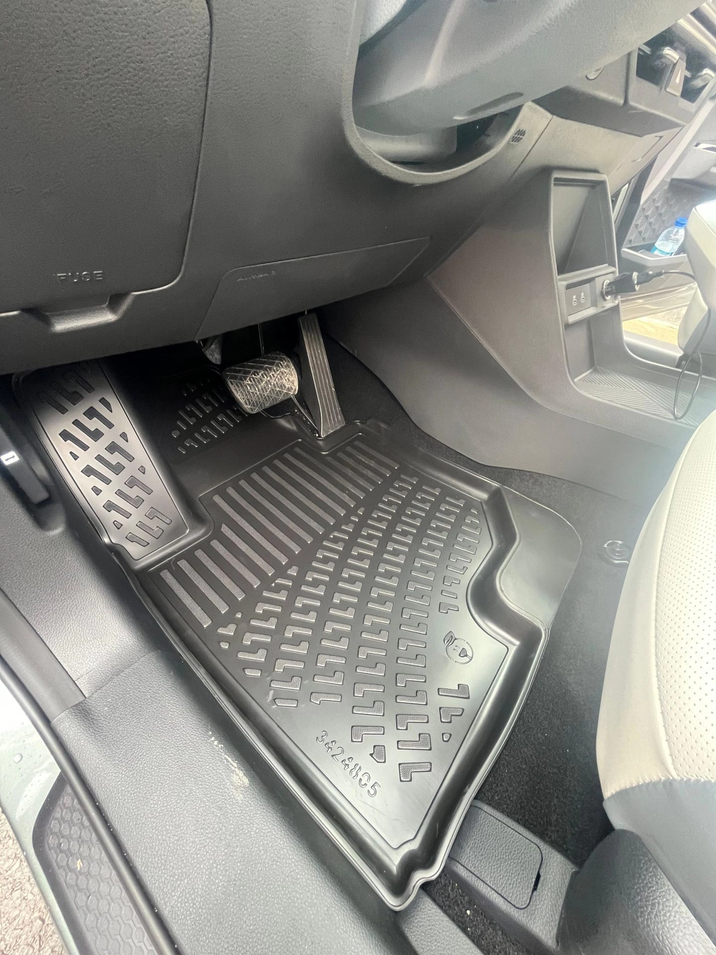 Ssyangyong Torres 2023 Havuzlu Paspas Siyah Elektrikli 